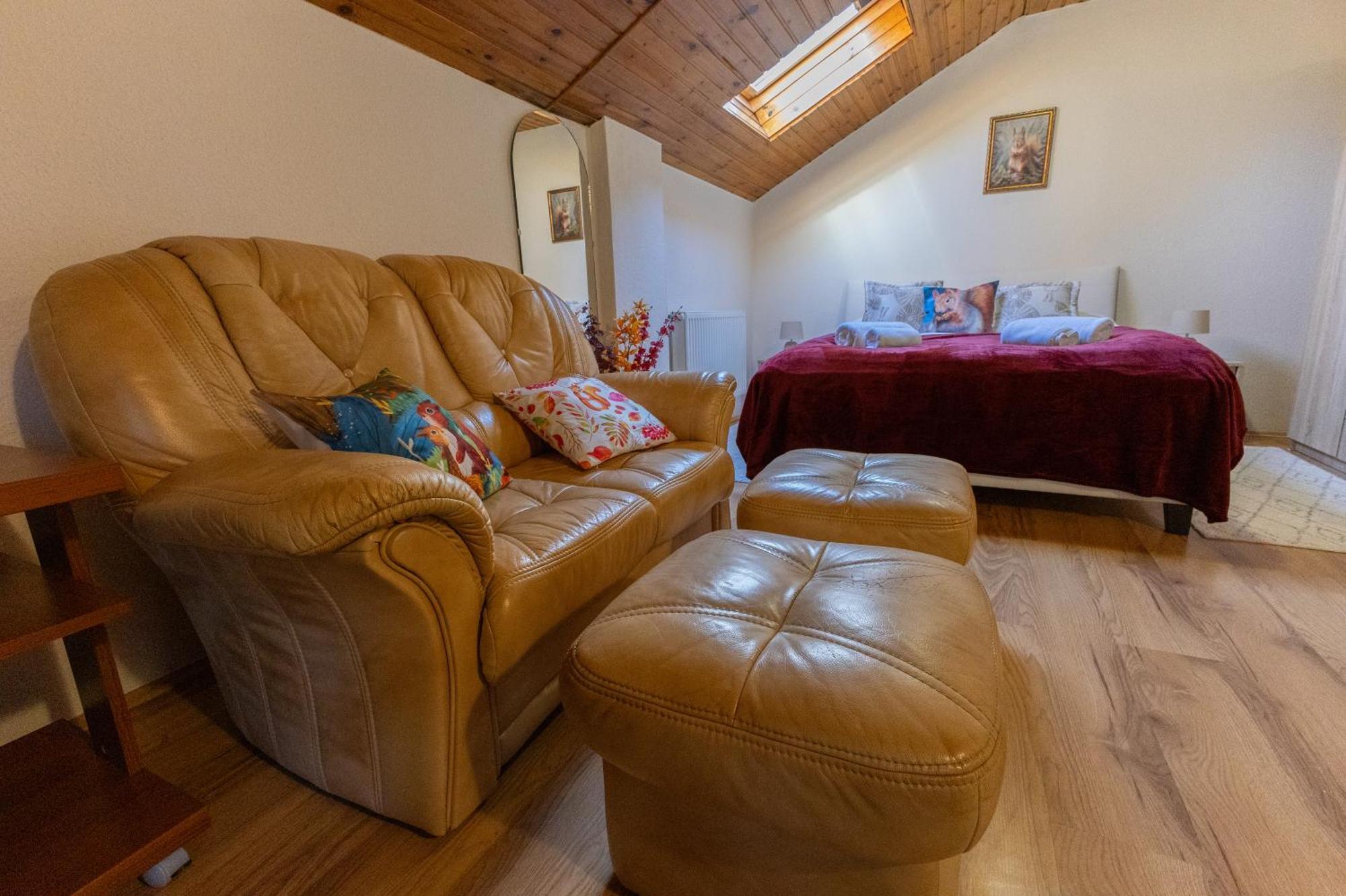 Kismokus Apartman Eger Luaran gambar